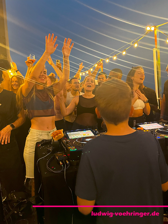 Wasser mit Geschmack Festival in Heubach - Party auf der Bühne